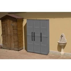 Dmora Mehrzweckschrank Für Den Außen- Oder Innenbereich, Schrank Mit 3 Türen Und 3 Verstellbaren Einlegeböden Aus Polypropylen, 100% Made In Italy, 102x37h163 Cm, Farbe Grau